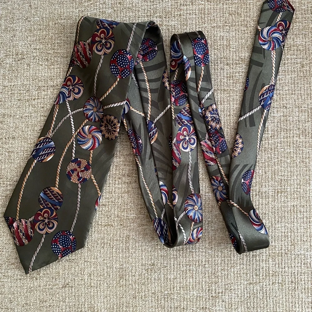 Pierre Balmain Paris Ornament Print Men's Tie